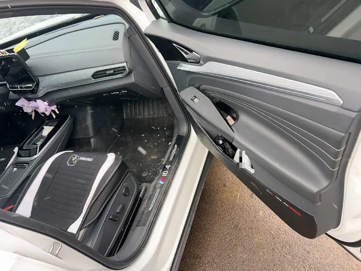 2024 Volkswagen ID.4 Crozz BEV 55.7KWH,autocango,china used car exporter,china ev exporter,chinese used car exporter,chinese used ev exporter