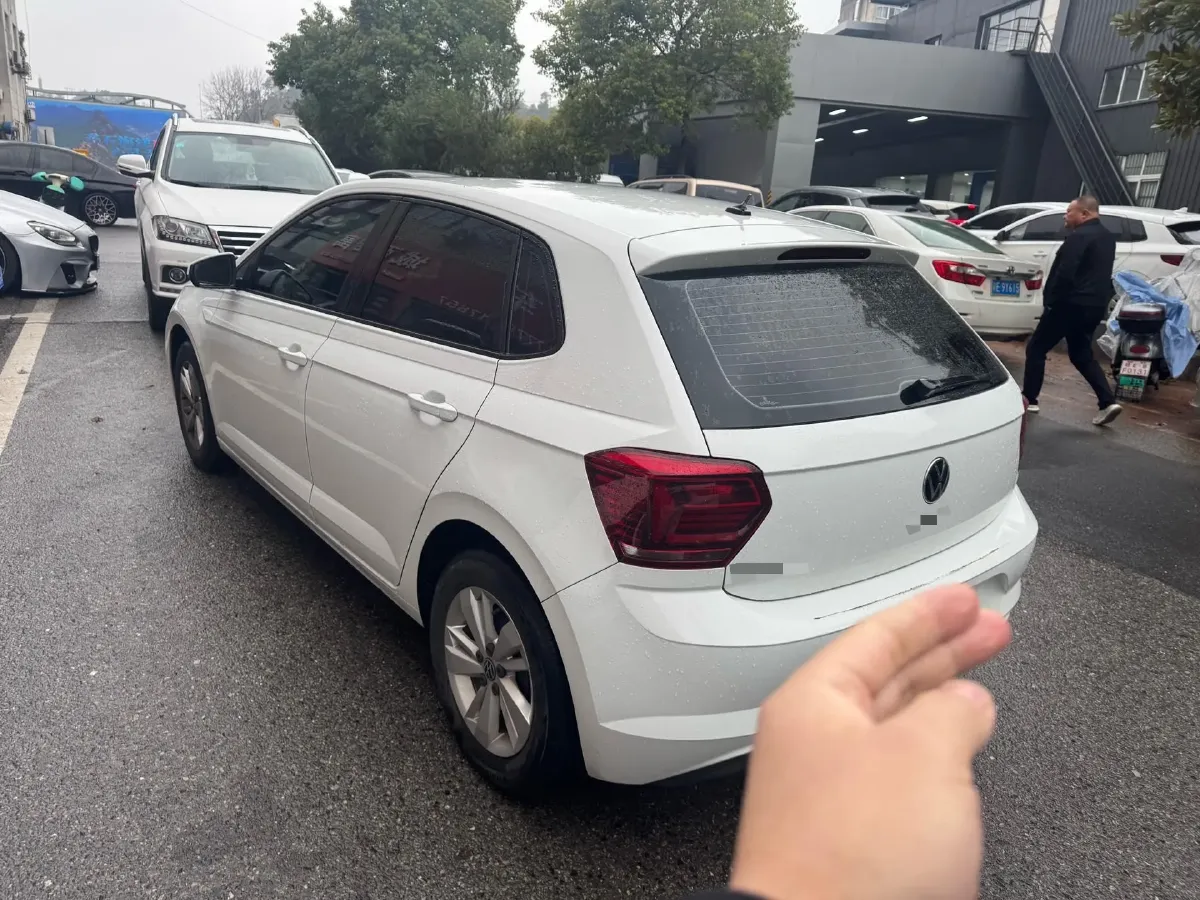 2023 Volkswagen Polo 1.5L 110HP L4 6AT,autocango,china used car exporter,china ev exporter,chinese used car exporter,chinese used ev exporter