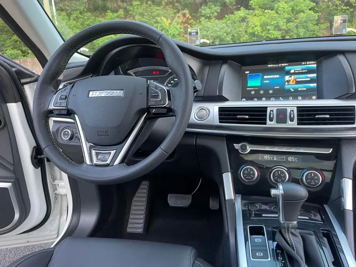 2019 Haval H7 2.0T 231HP L4 7DCT,autocango,china used car exporter,china ev exporter,chinese used car exporter,chinese used ev exporter