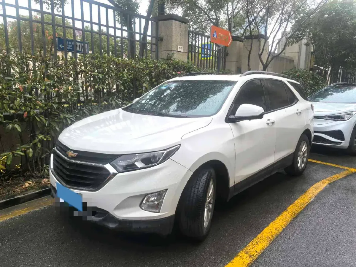 2018 Chevrolet Equinox 1.5T 180HP L4 6AT,autocango,china used car exporter,china ev exporter,chinese used car exporter,chinese used ev exporter