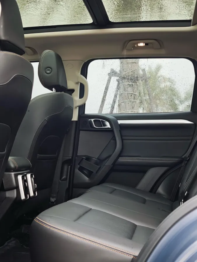 2022 Haval Dargo 2.0T 211HP L4 7DCT,autocango,china used car exporter,china ev exporter,chinese used car exporter,chinese used ev exporter