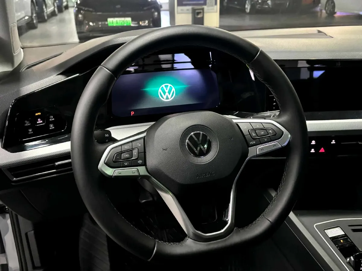 2021 Volkswagen Golf 1.4T 150HP L4 7DCT,autocango,china used car exporter,china ev exporter,chinese used car exporter,chinese used ev exporter