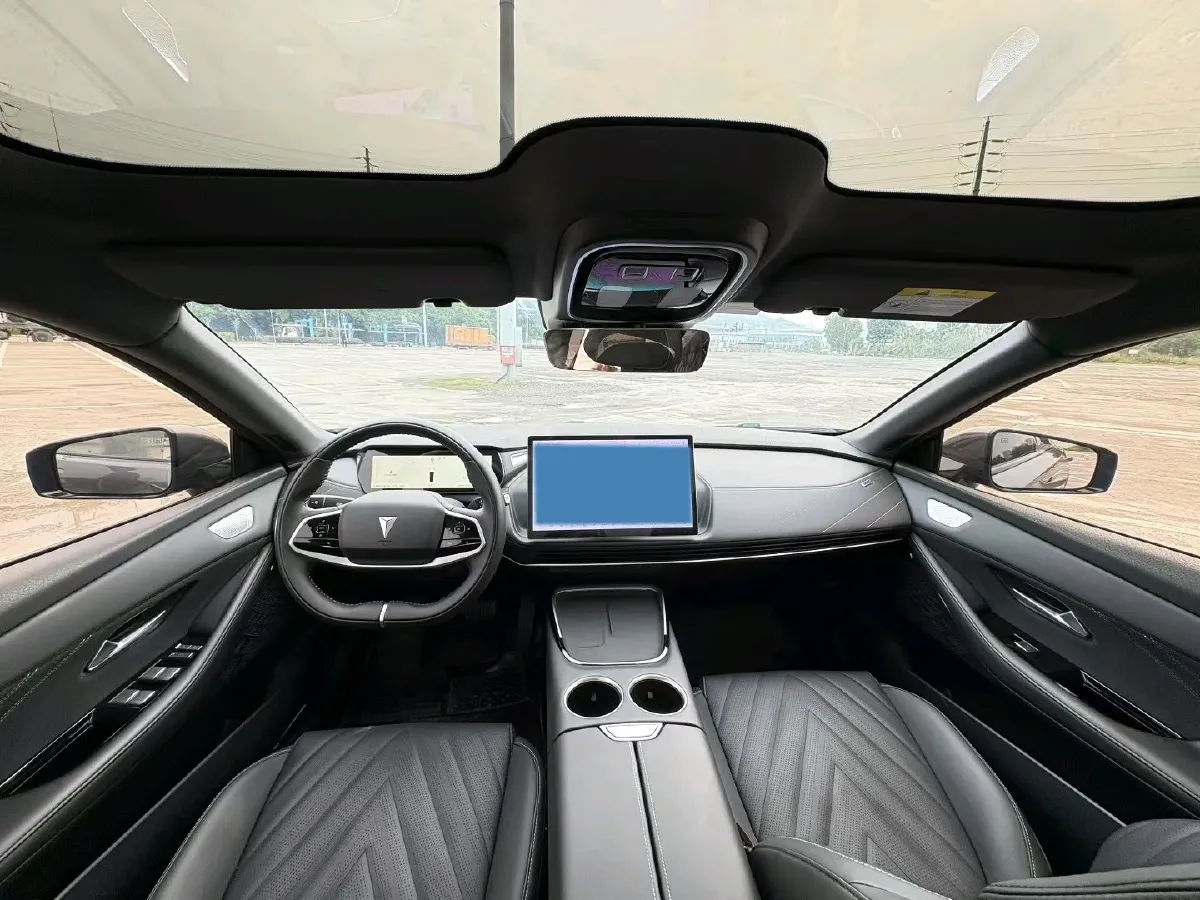 2025 ChangAn CS75 Plus 2.0T 233HP L4 8AT,autocango,china used car exporter,china ev exporter,chinese used car exporter,chinese used ev exporter