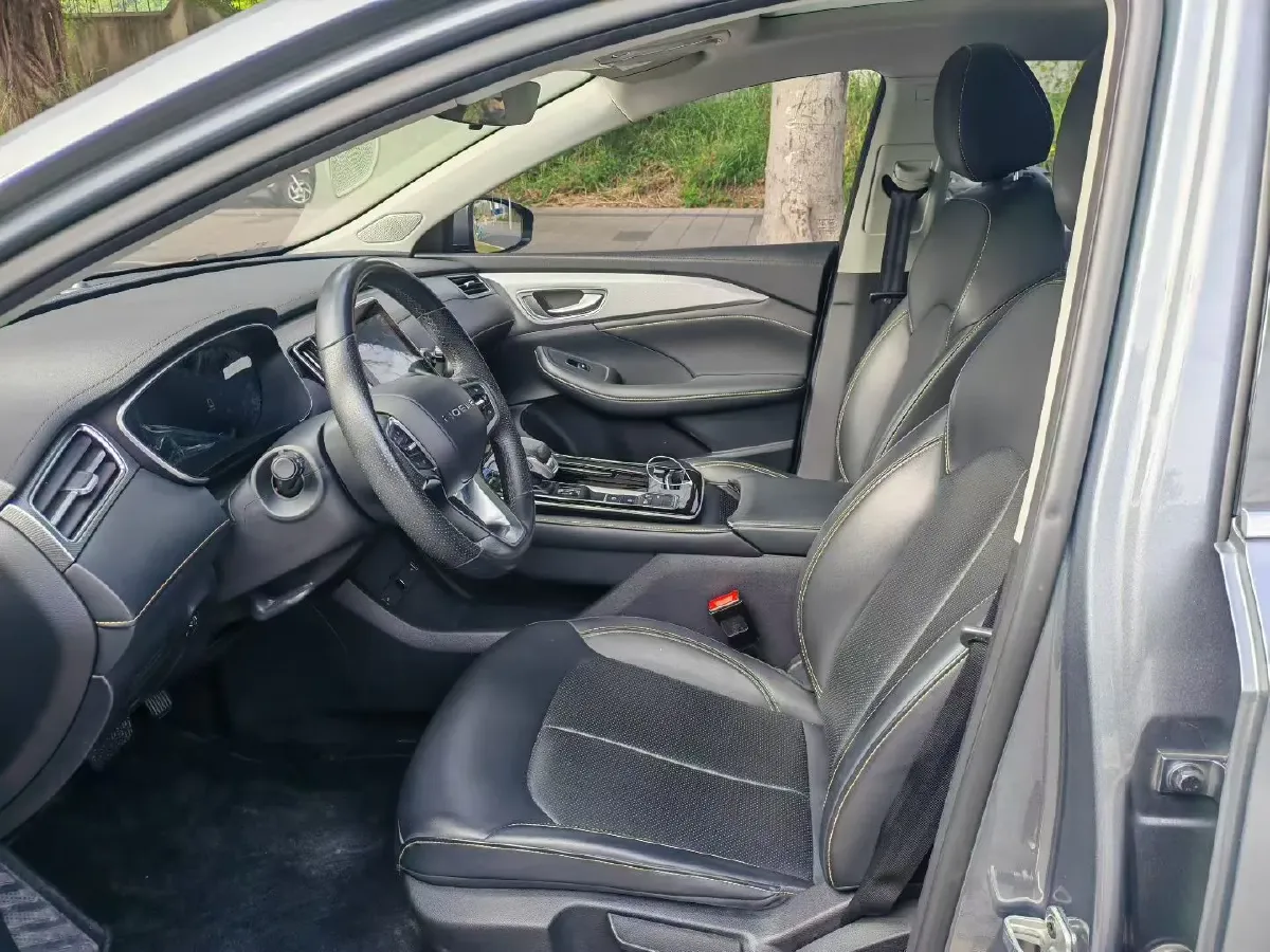 2021 Roewe RX5 1.5T 181HP L4 7DCT,autocango,china used car exporter,china ev exporter,chinese used car exporter,chinese used ev exporter