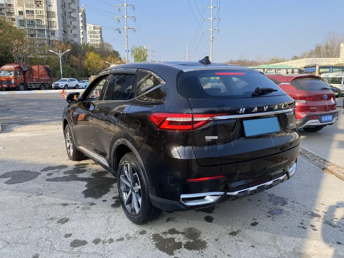 2021 Haval F7 1.5T 169HP L4 7DCT,autocango,china used car exporter,china ev exporter,chinese used car exporter,chinese used ev exporter