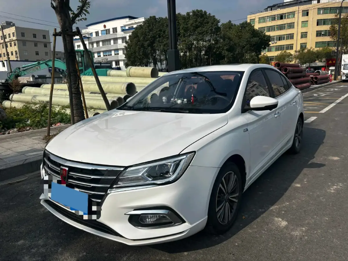 2019 Roewe i5 1.5L 120HP L4 CVT