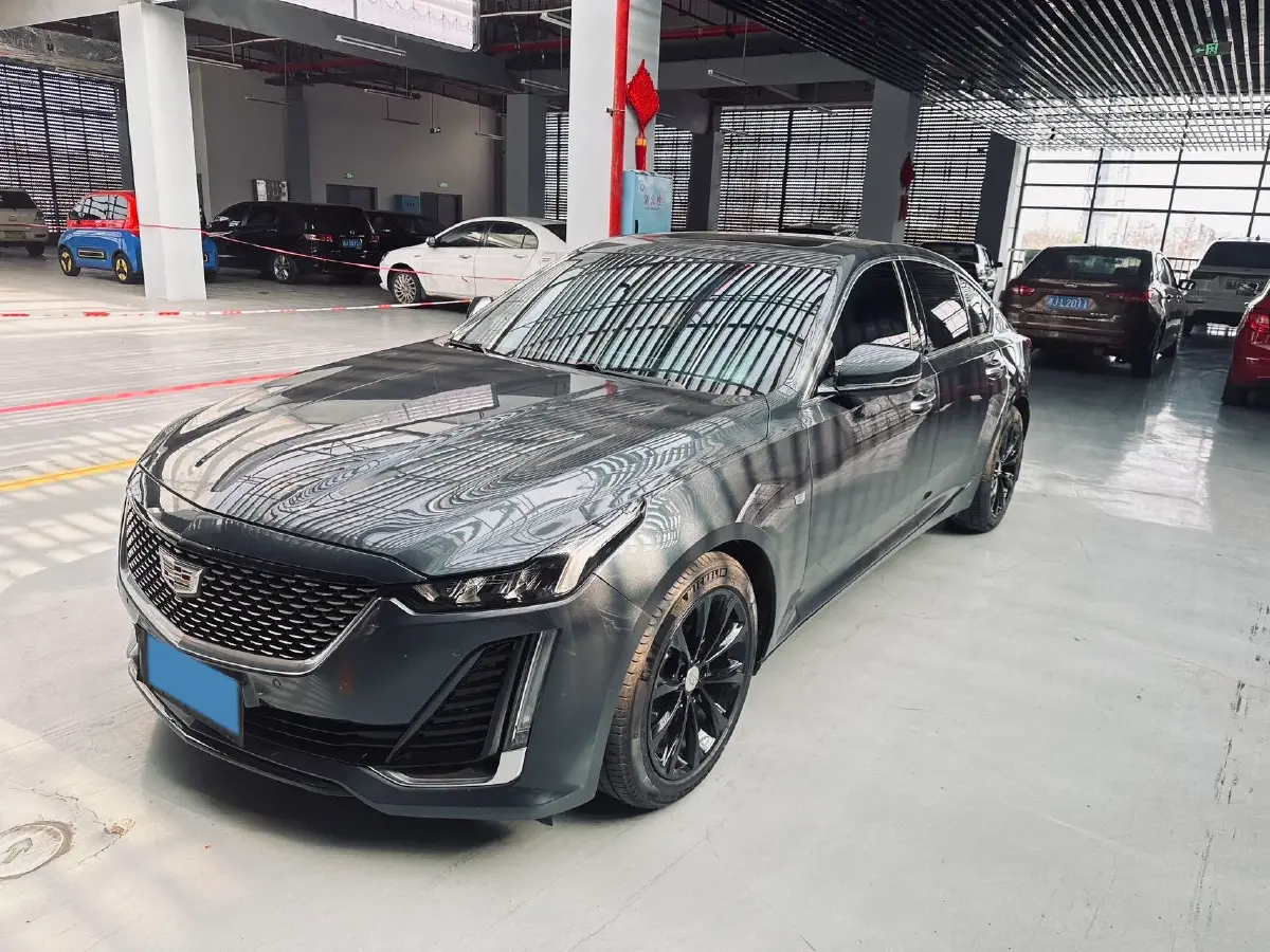 2021 Cadillac CT5 2.0T 237HP L4 10AT