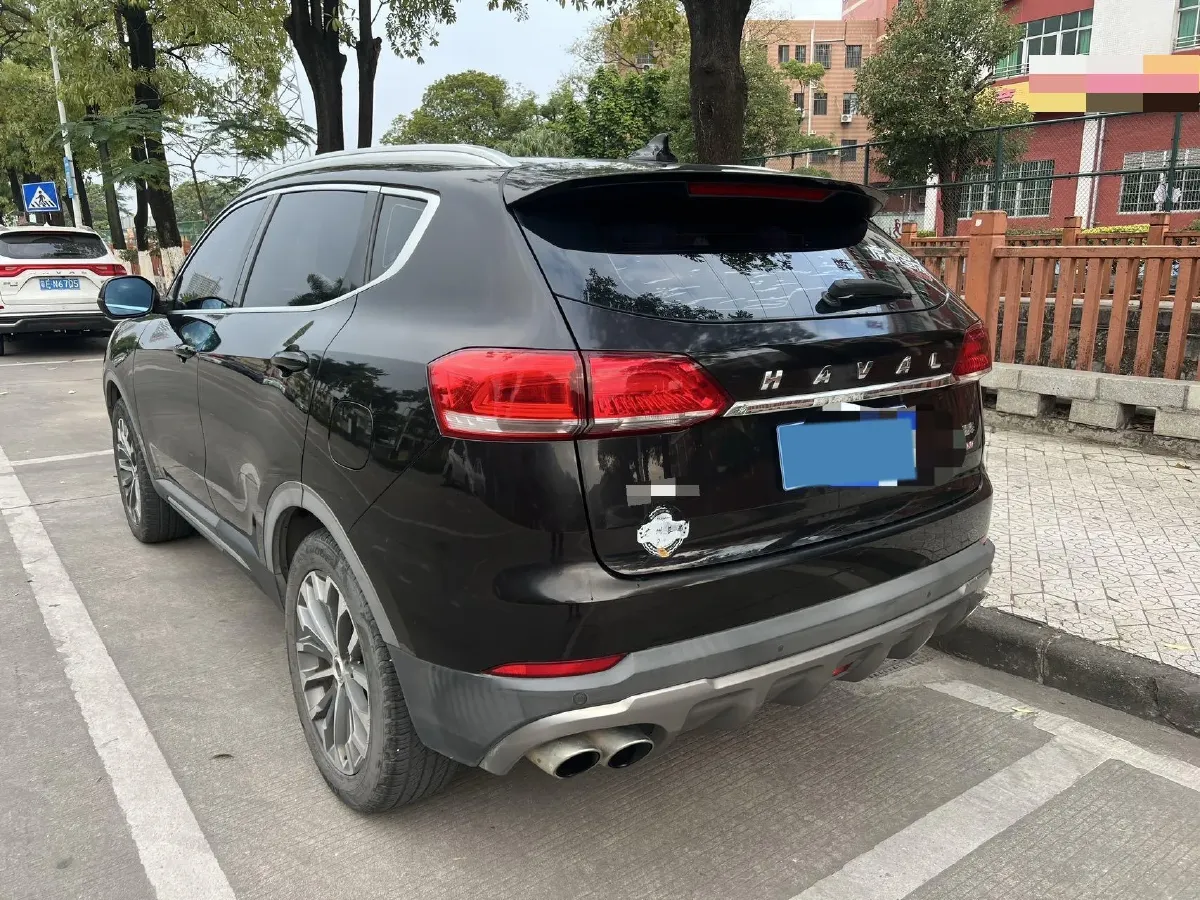 2018 Haval H6 2.0T 197HP L4 7DCT,autocango,china used car exporter,china ev exporter,chinese used car exporter,chinese used ev exporter