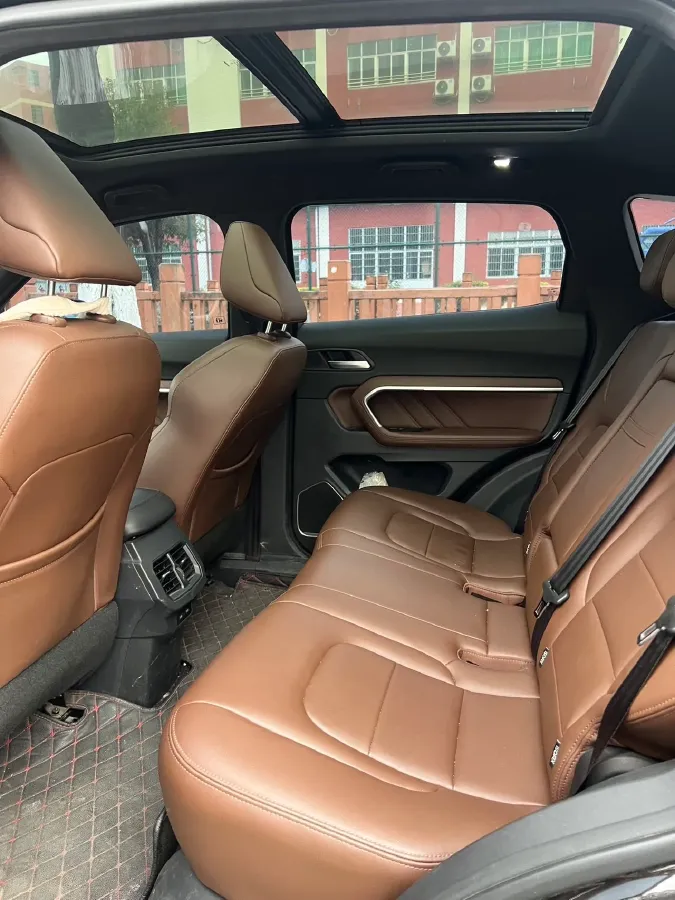 2018 Haval H6 2.0T 197HP L4 7DCT,autocango,china used car exporter,china ev exporter,chinese used car exporter,chinese used ev exporter