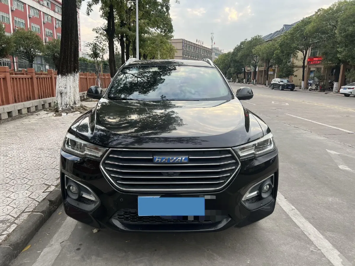 2018 Haval H6 2.0T 197HP L4 7DCT,autocango,china used car exporter,china ev exporter,chinese used car exporter,chinese used ev exporter