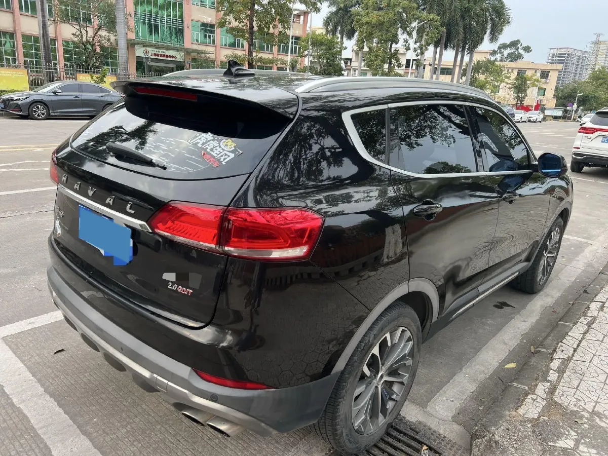 2018 Haval H6 2.0T 197HP L4 7DCT,autocango,china used car exporter,china ev exporter,chinese used car exporter,chinese used ev exporter