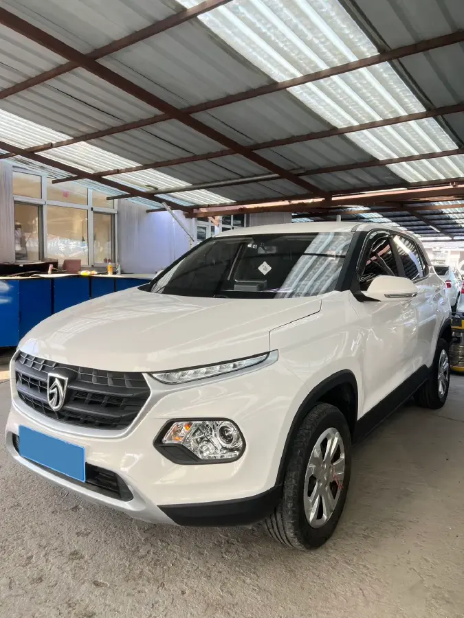 2021 BaoJun 510 1.5L 99HP L4 CVT