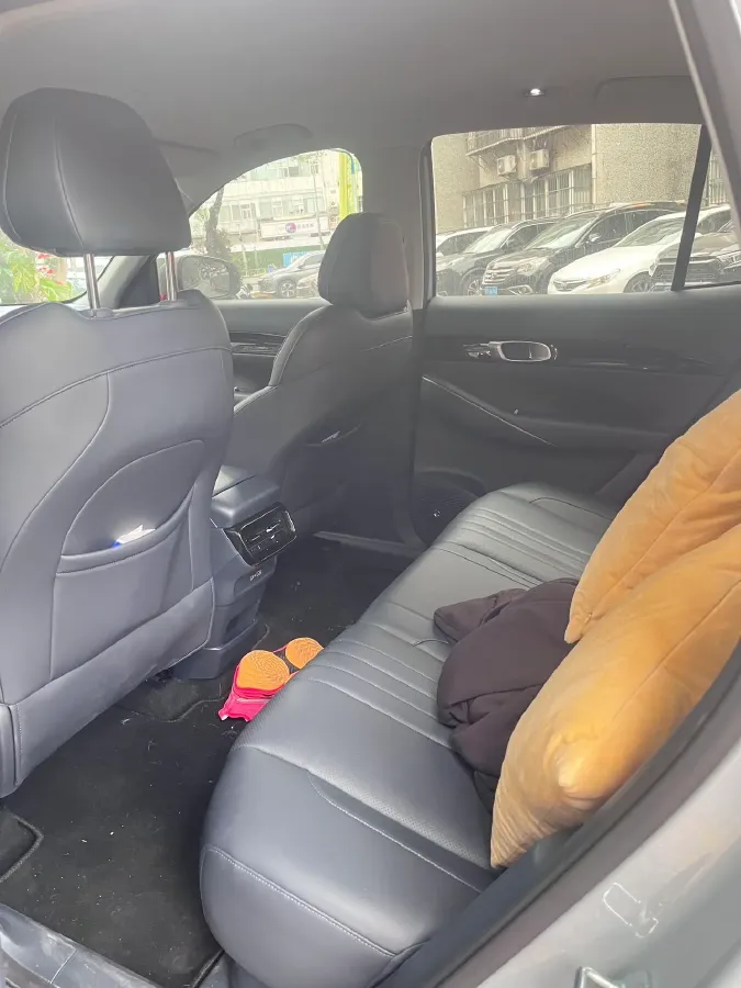 2024 LanDian E5 1.5L 110HP L4 E-CVT PHEV 17.52KWH,autocango,china used car exporter,china ev exporter,chinese used car exporter,chinese used ev exporter