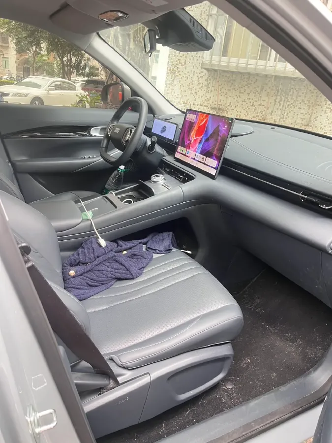 2024 LanDian E5 1.5L 110HP L4 E-CVT PHEV 17.52KWH,autocango,china used car exporter,china ev exporter,chinese used car exporter,chinese used ev exporter