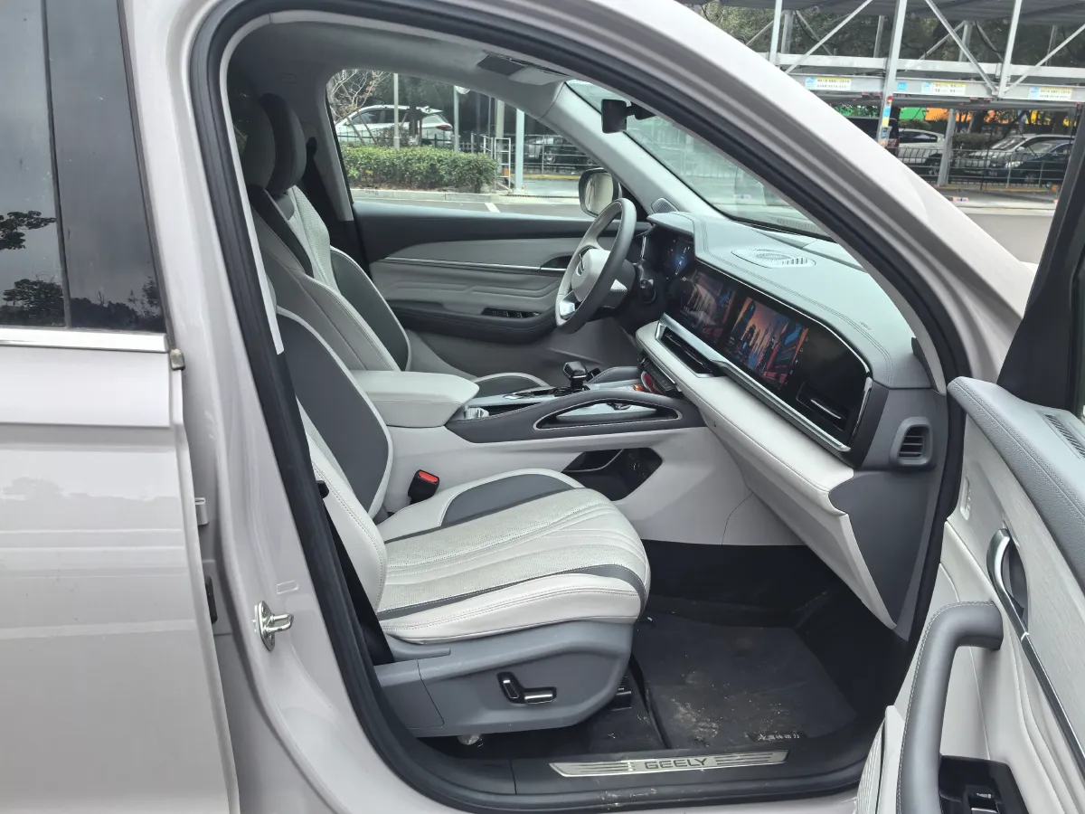 2024 Geely Monjaro 1.5T 163HP L4 3DHT Hybrid,autocango,china used car exporter,china ev exporter,chinese used car exporter,chinese used ev exporter