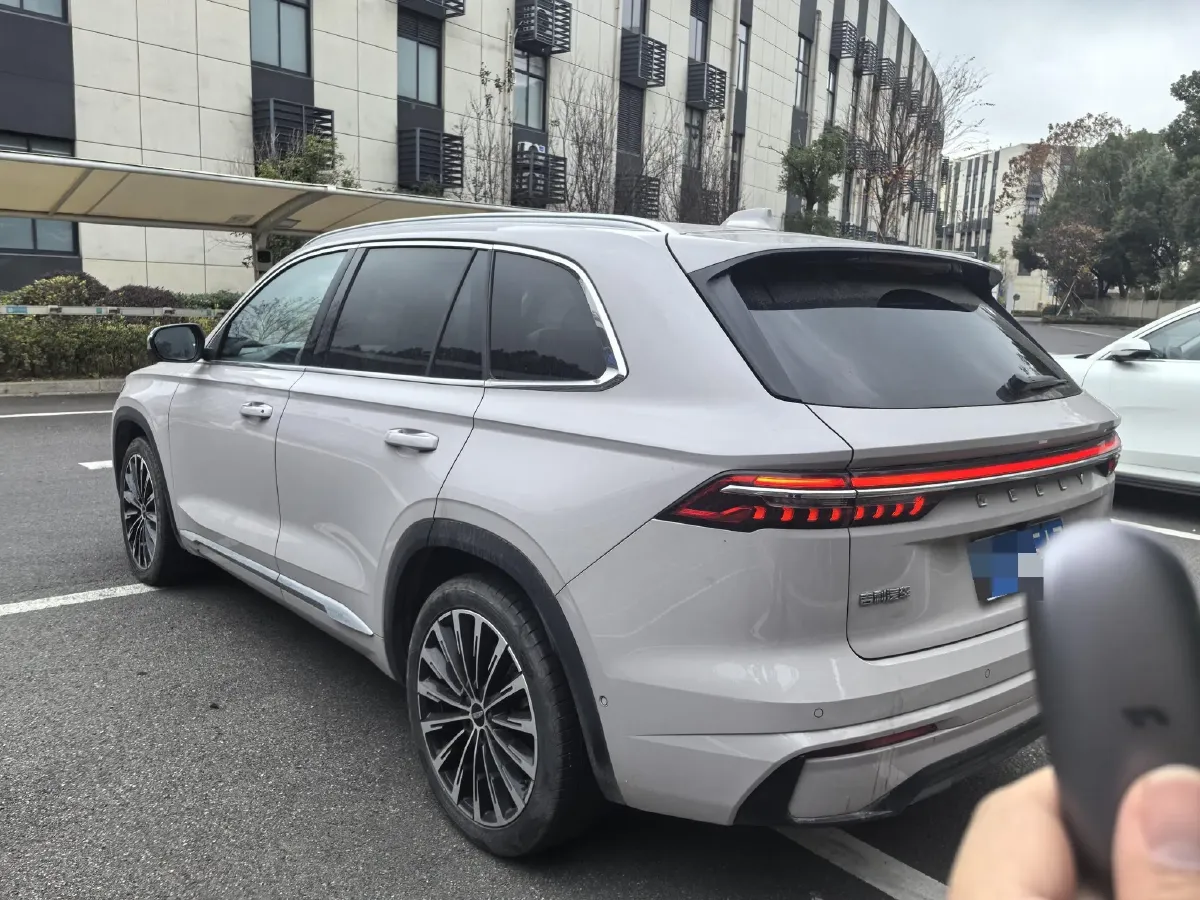 2024 Geely Monjaro 1.5T 163HP L4 3DHT Hybrid,autocango,china used car exporter,china ev exporter,chinese used car exporter,chinese used ev exporter