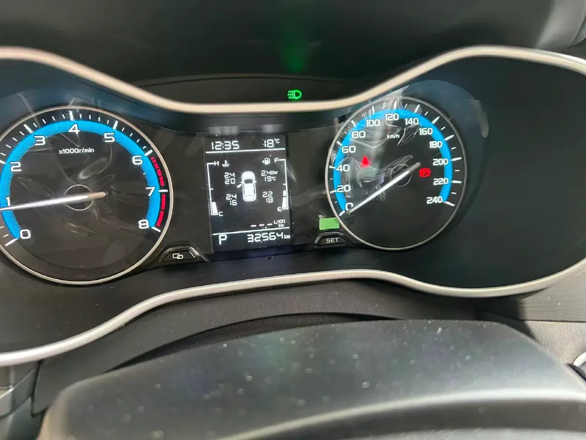 2020 Geely Emgrand 1.5L 109HP L4 CVT,autocango,china used car exporter,china ev exporter,chinese used car exporter,chinese used ev exporter