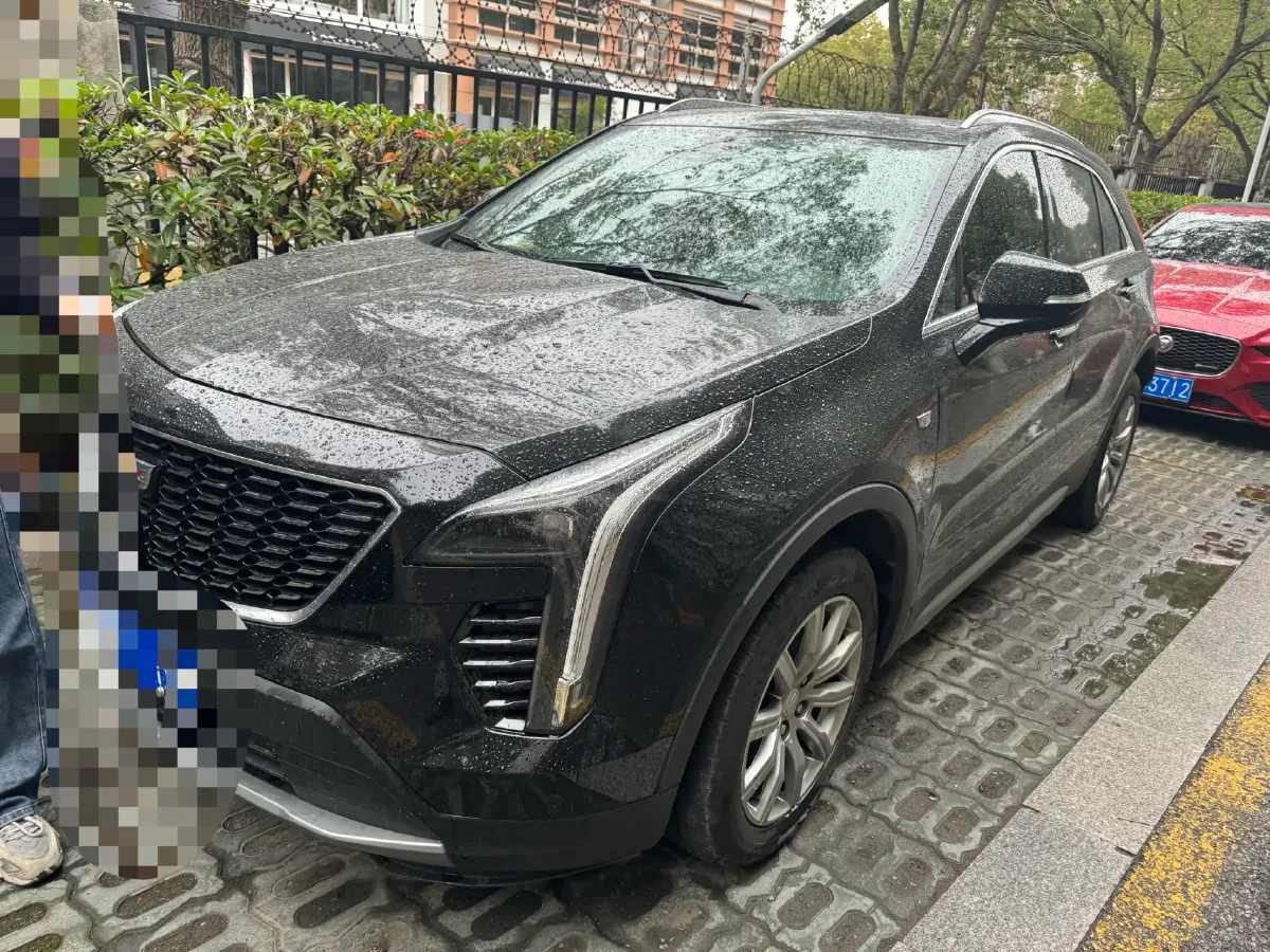 2022 Cadillac XT4 2.0T 237HP L4 9AT,autocango,china used car exporter,china ev exporter,chinese used car exporter,chinese used ev exporter