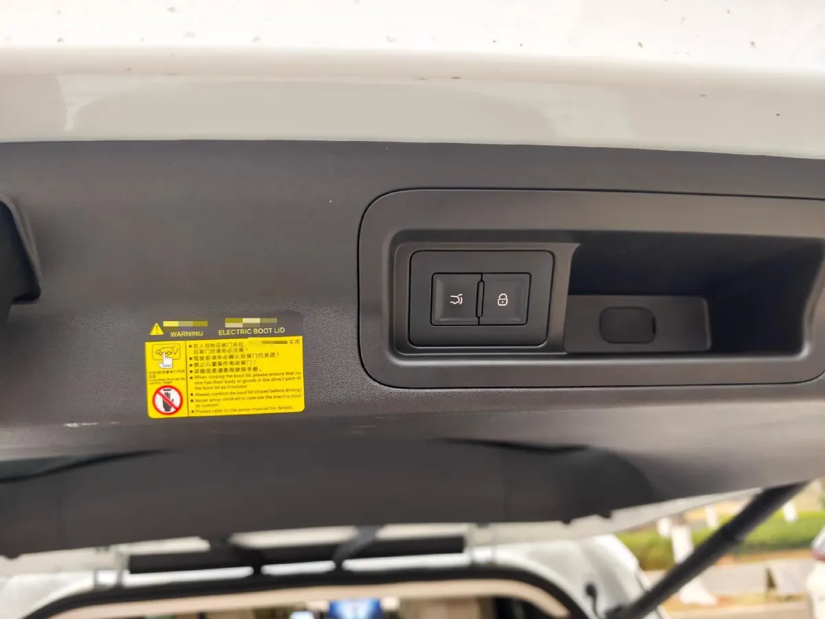 2025 BYD Xia 1.5T 156HP L4 E-CVT PHEV 36.6KWH,autocango,china used car exporter,china ev exporter,chinese used car exporter,chinese used ev exporter