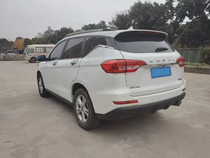 2017 Haval M6 1.5T 150HP L4 6MT,autocango,china used car exporter,china ev exporter,chinese used car exporter,chinese used ev exporter