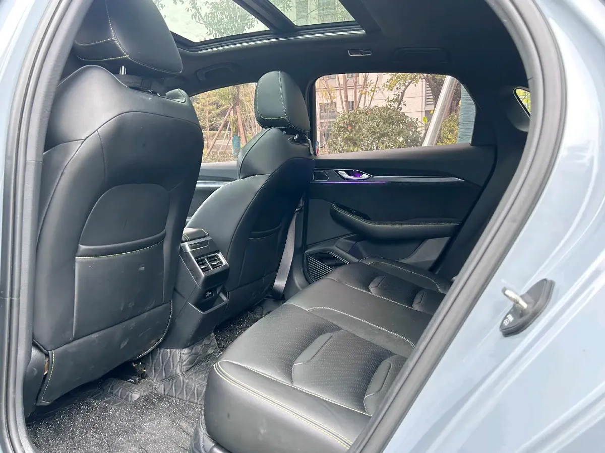 2021 Geely Preface 2.0T 190HP L4 7DCT,autocango,china used car exporter,china ev exporter,chinese used car exporter,chinese used ev exporter