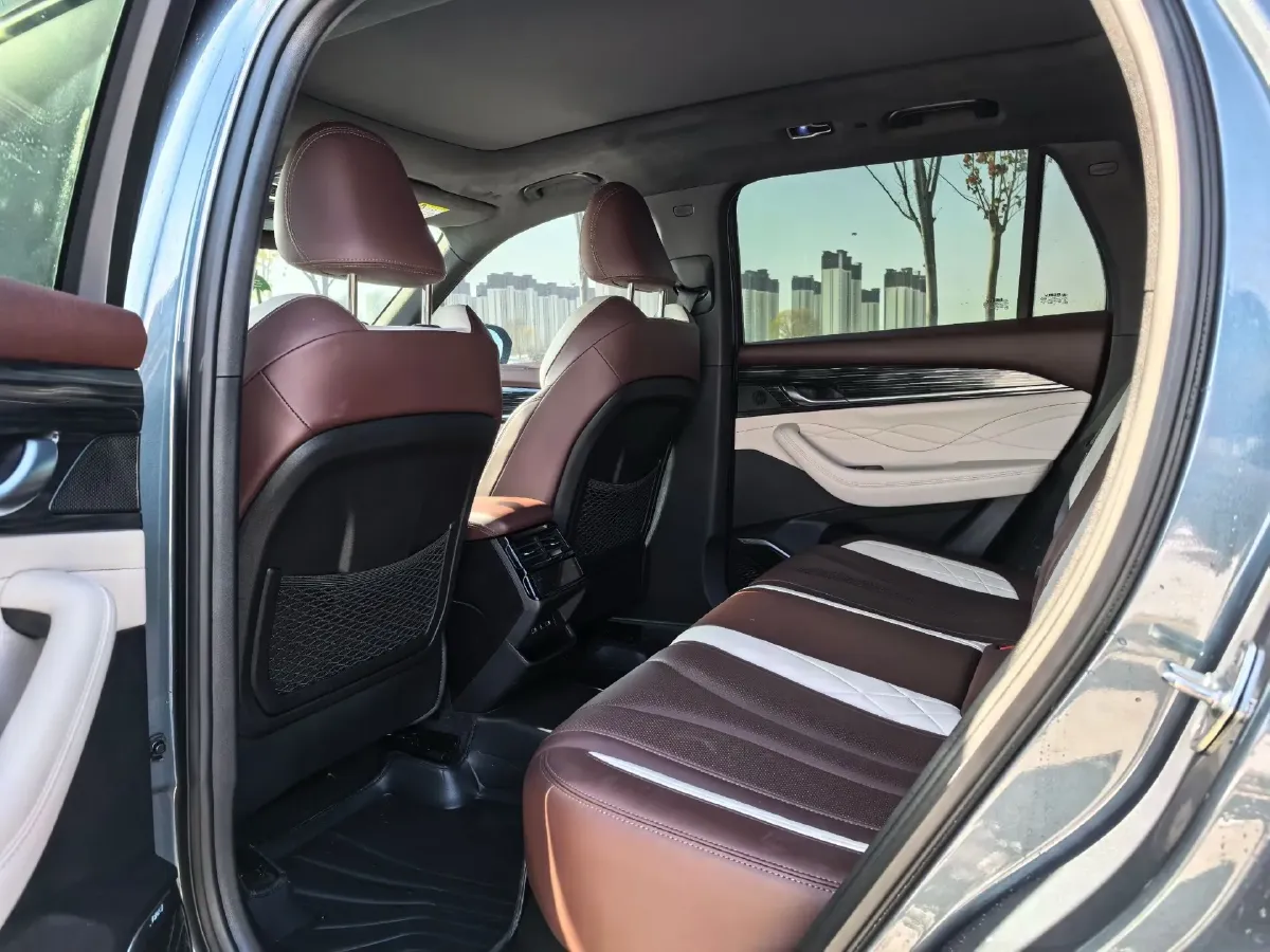 2021 Geely Monjaro 2.0T 238HP L4 8AT,autocango,china used car exporter,china ev exporter,chinese used car exporter,chinese used ev exporter