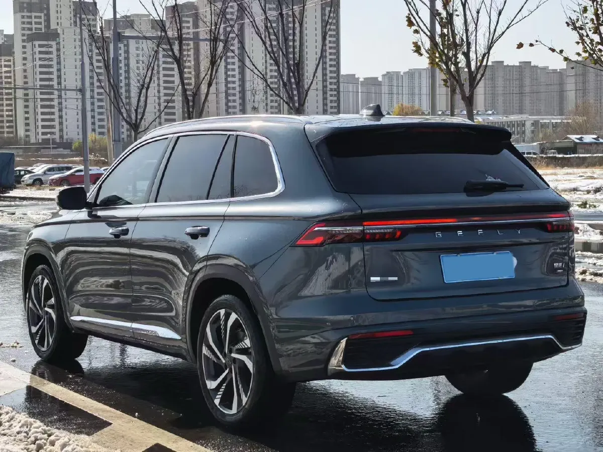 2021 Geely Monjaro 2.0T 238HP L4 8AT,autocango,china used car exporter,china ev exporter,chinese used car exporter,chinese used ev exporter