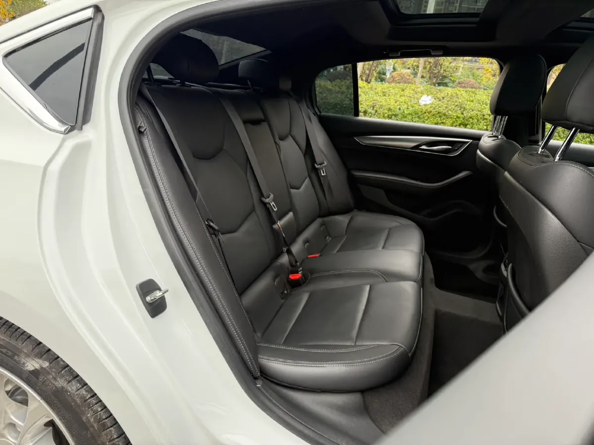 2022 Cadillac CT5 2.0T 237HP L4 10AT,autocango,china used car exporter,china ev exporter,chinese used car exporter,chinese used ev exporter