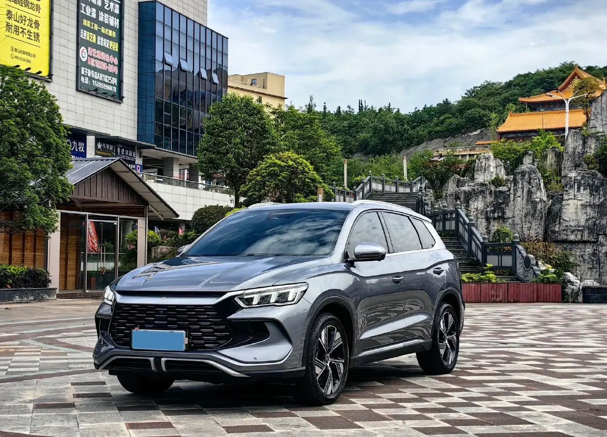 2023 BYD Song Pro 1.5L 110HP L4 E-CVT PHEV 18.3KWH