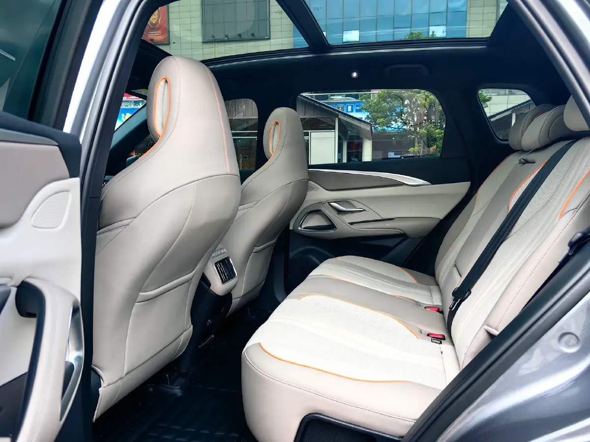 2023 BYD Song Pro 1.5L 110HP L4 E-CVT PHEV 18.3KWH,autocango,china used car exporter,china ev exporter,chinese used car exporter,chinese used ev exporter