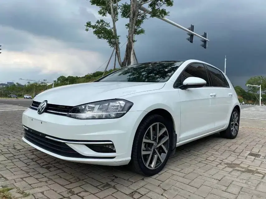 2018 Volkswagen Golf 1.4T 131HP L4 7DCT