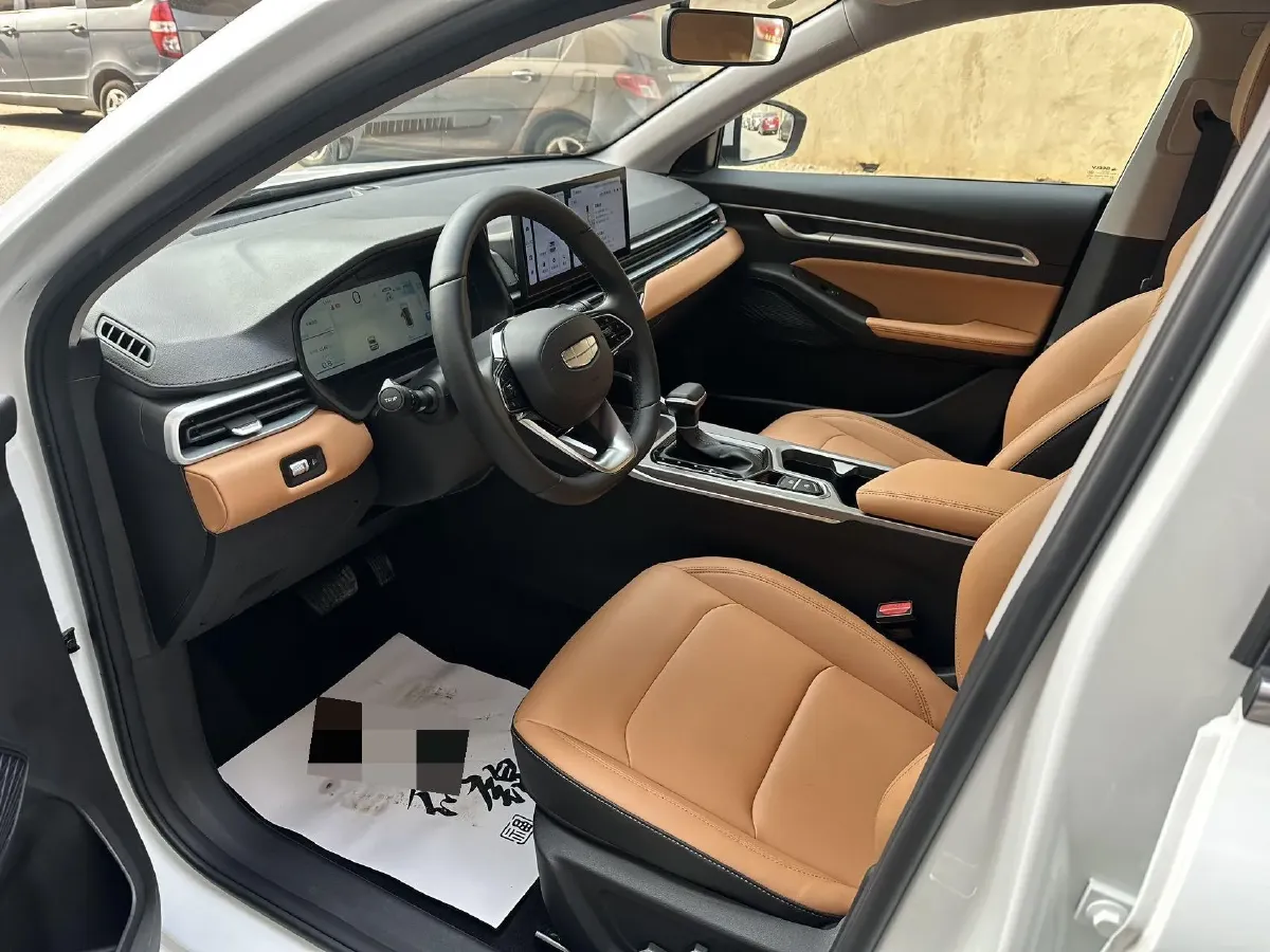 2025 Geely Emgrand 1.5L 127HP L4 CVT,autocango,china used car exporter,china ev exporter,chinese used car exporter,chinese used ev exporter