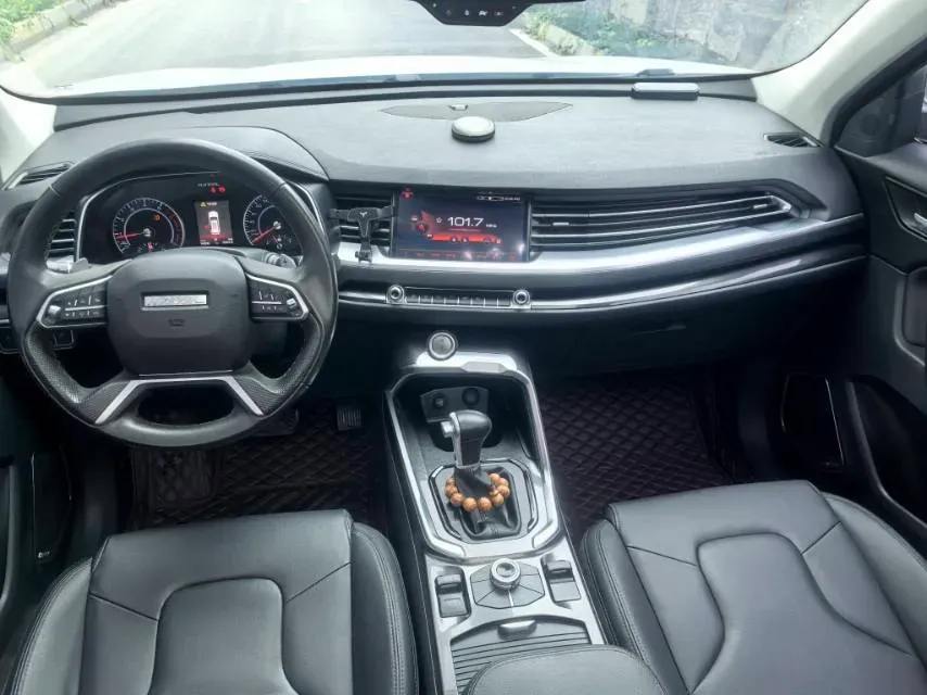 2017 Haval H6 1.5T 169HP L4 7DCT,autocango,china used car exporter,china ev exporter,chinese used car exporter,chinese used ev exporter