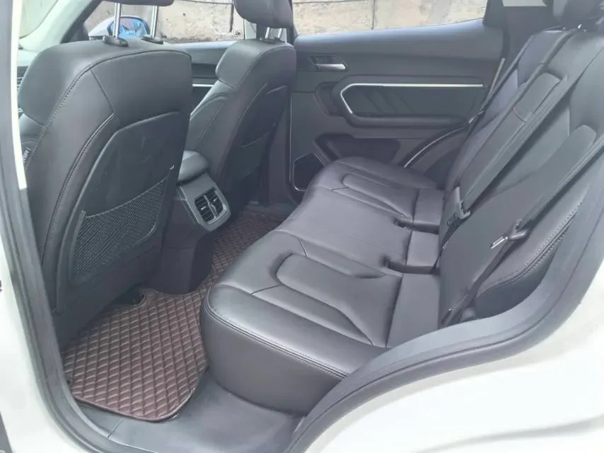 2017 Haval H6 1.5T 169HP L4 7DCT,autocango,china used car exporter,china ev exporter,chinese used car exporter,chinese used ev exporter