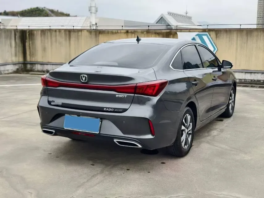2022 ChangAn Eado 1.4T 160HP L4 7DCT,autocango,china used car exporter,china ev exporter,chinese used car exporter,chinese used ev exporter