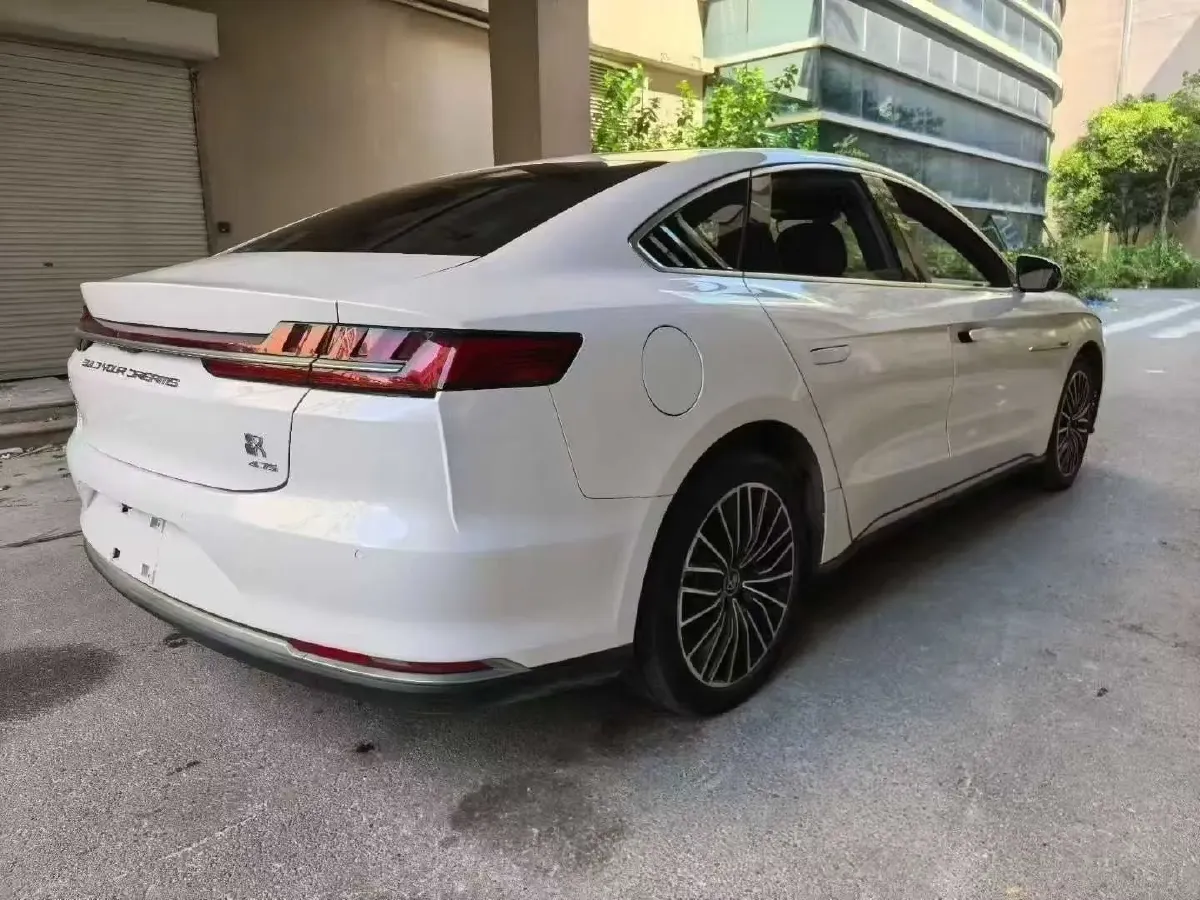 2020 WEY VV7 2.0T 227HP L4 7DCT PHEV,autocango,china used car exporter,china ev exporter,chinese used car exporter,chinese used ev exporter