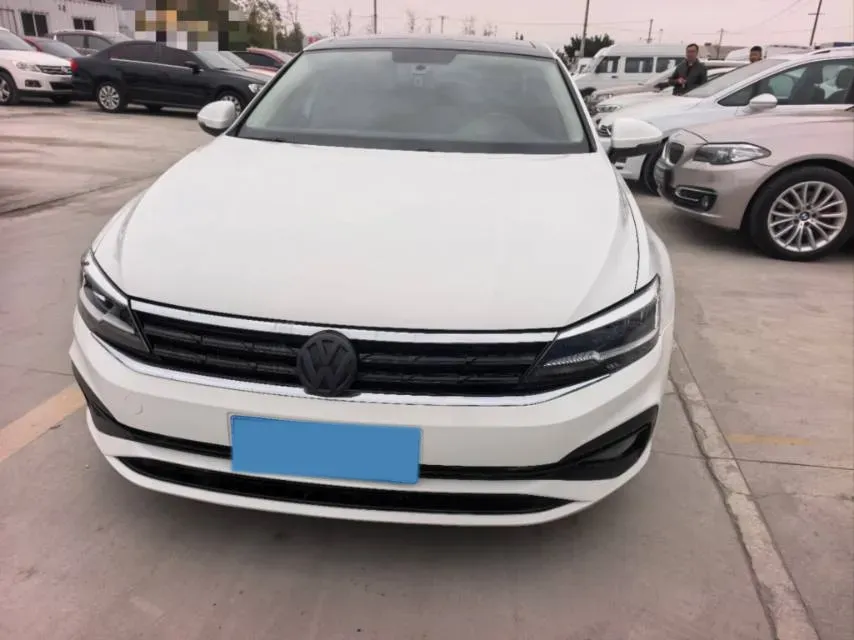 2019 Volkswagen T-Cross 1.4T 150HP L4 7DCT,autocango,china used car exporter,china ev exporter,chinese used car exporter,chinese used ev exporter