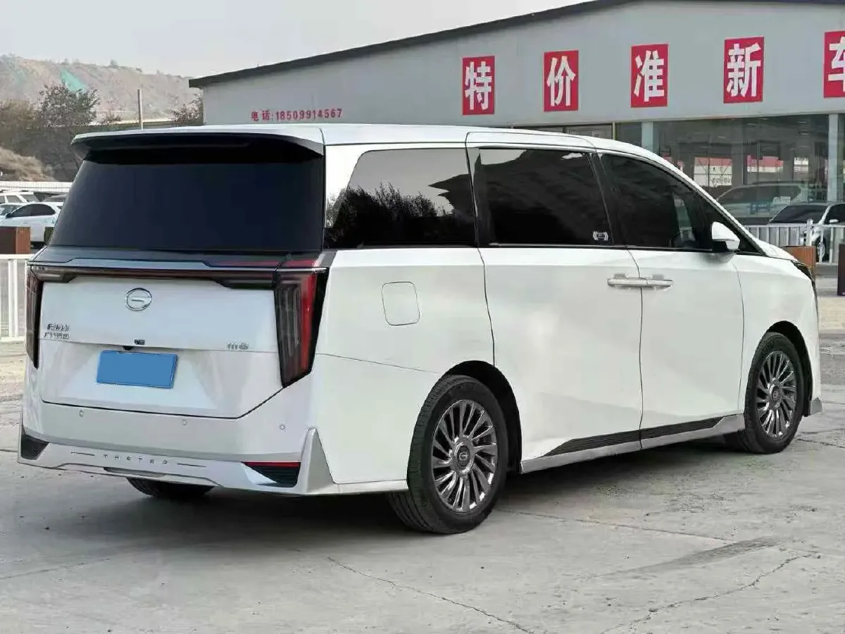 2023 GAC Trumpchi M8 2.0T 252HP L4 8AT,autocango,china used car exporter,china ev exporter,chinese used car exporter,chinese used ev exporter
