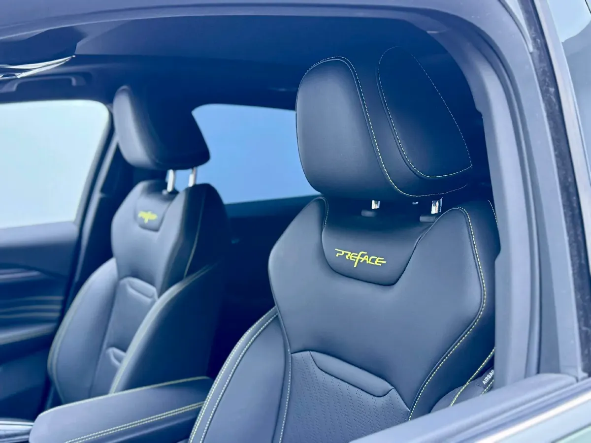 2023 Geely Preface 1.5T 181HP L4 7DCT,autocango,china used car exporter,china ev exporter,chinese used car exporter,chinese used ev exporter