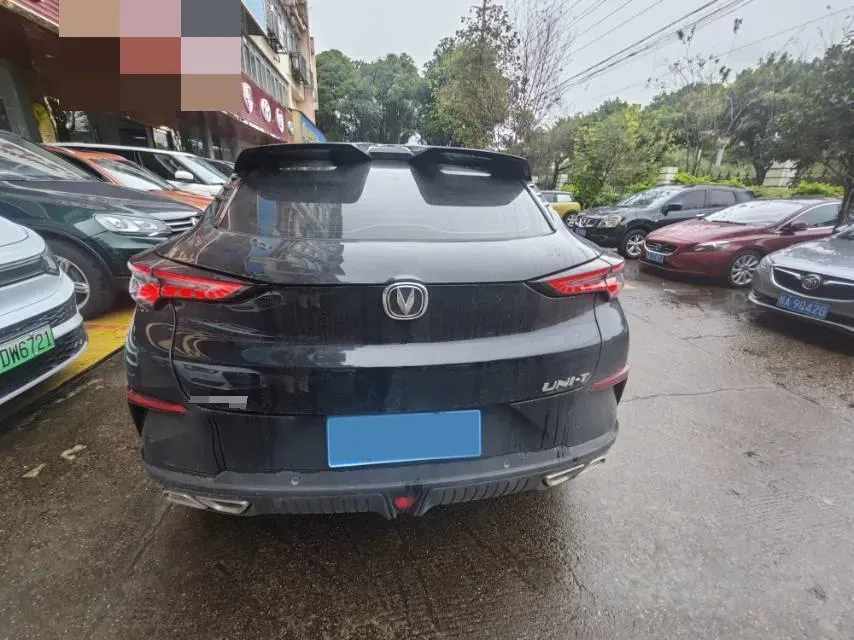 2022 ChangAn UNI-T 1.5T 188HP L4 7DCT,autocango,china used car exporter,china ev exporter,chinese used car exporter,chinese used ev exporter