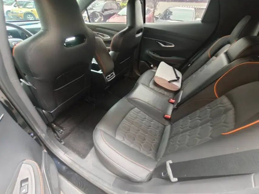 2022 ChangAn UNI-T 1.5T 188HP L4 7DCT,autocango,china used car exporter,china ev exporter,chinese used car exporter,chinese used ev exporter