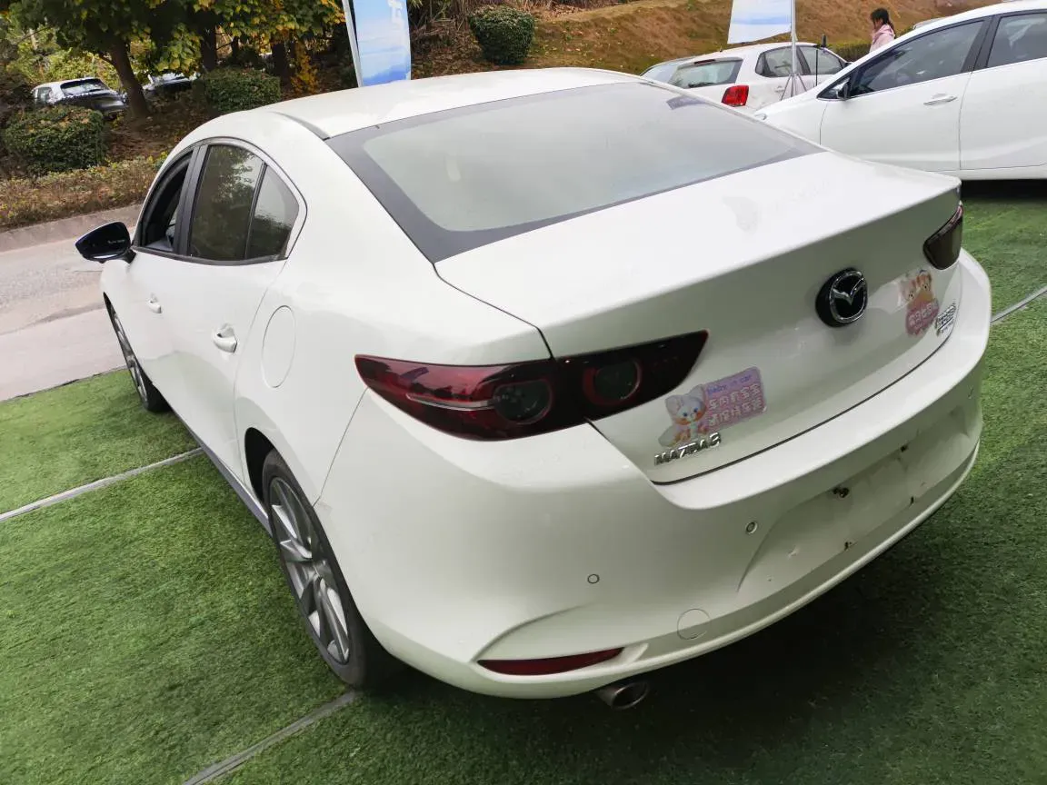 2022 Mazda 3 Axela 2.0L 158HP L4 6AT,autocango,china used car exporter,china ev exporter,chinese used car exporter,chinese used ev exporter