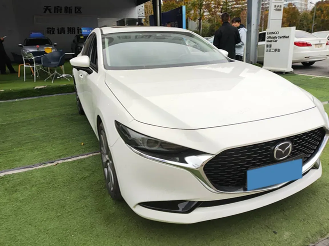 2022 Mazda 3 Axela 2.0L 158HP L4 6AT,autocango,china used car exporter,china ev exporter,chinese used car exporter,chinese used ev exporter