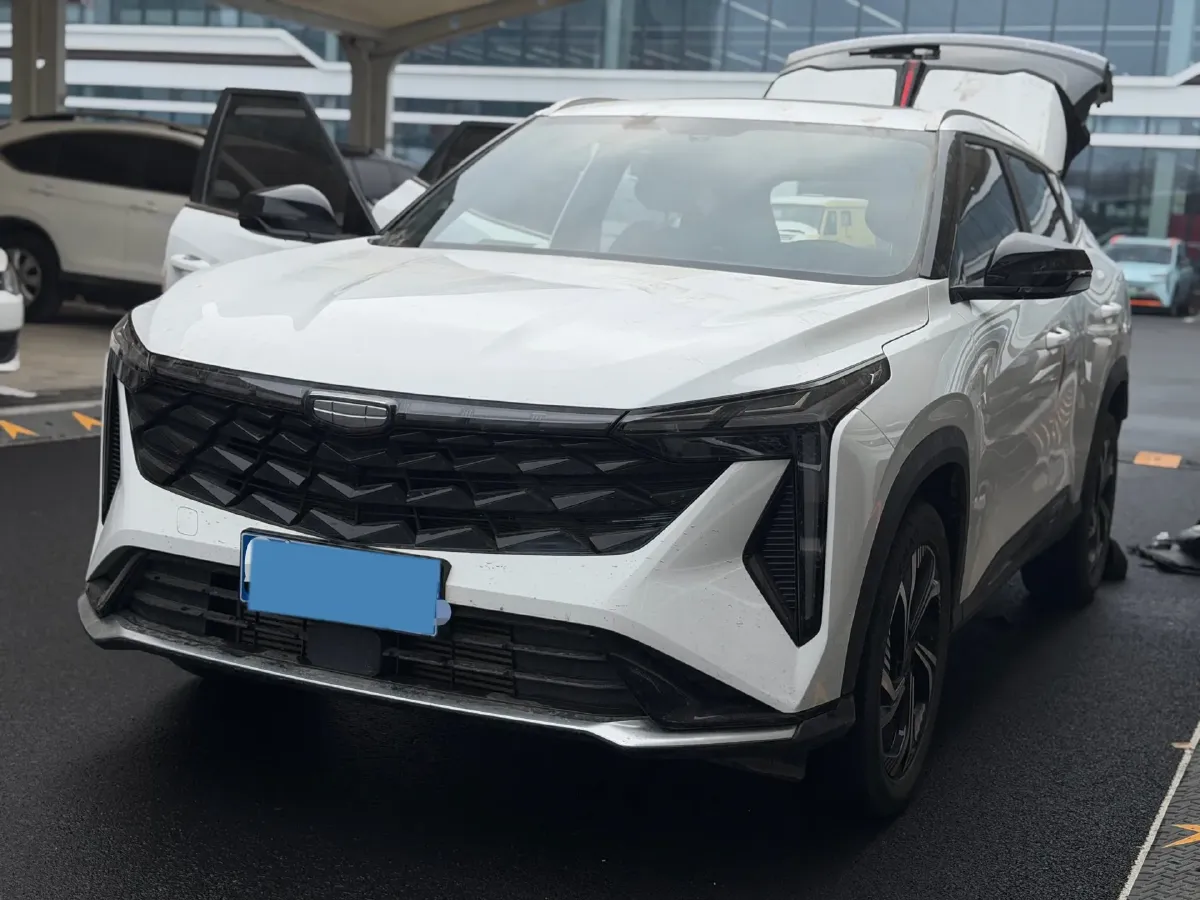 2023 Geely Azkarra 1.5T 181HP L4 7DCT,autocango,china used car exporter,china ev exporter,chinese used car exporter,chinese used ev exporter