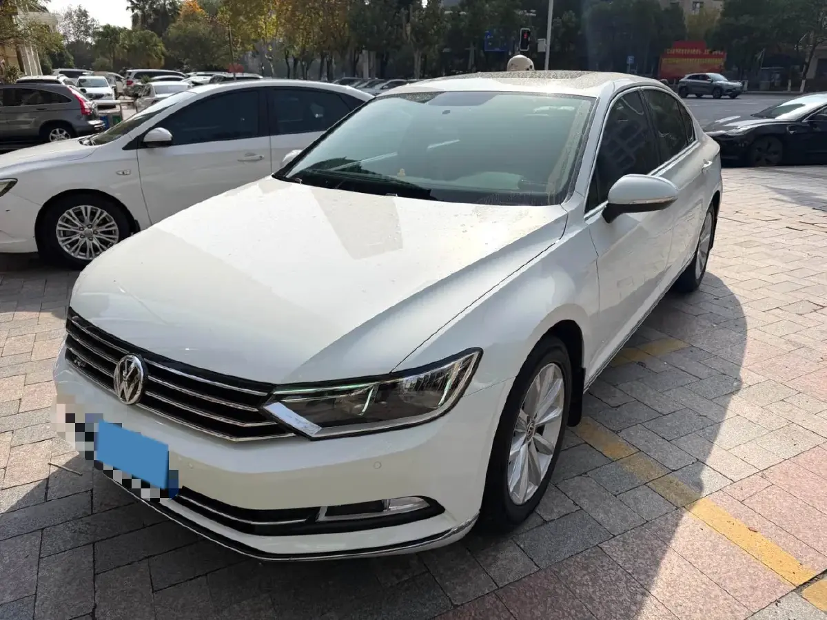 2018 Volkswagen Magotan 1.8T 180HP L4 7DCT