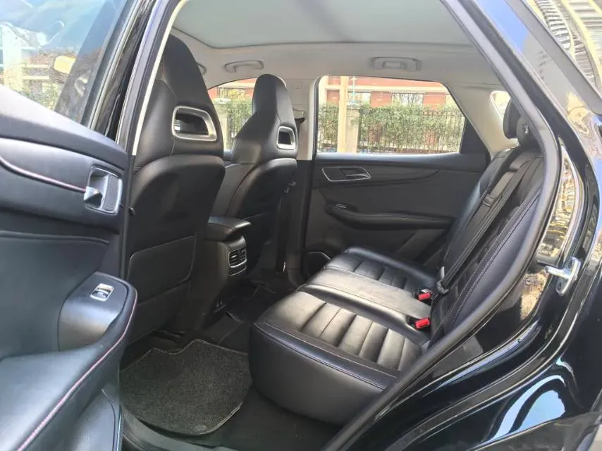 2019 MG HS 1.5T 169HP L4 7DCT,autocango,china used car exporter,china ev exporter,chinese used car exporter,chinese used ev exporter