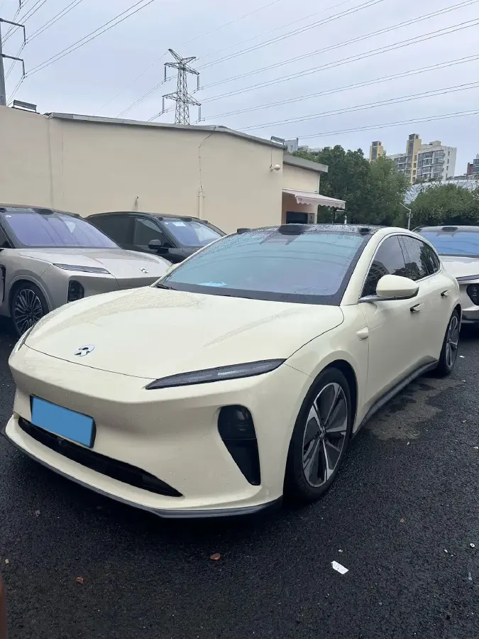 2024 NIO ET5T BEV 75KWH