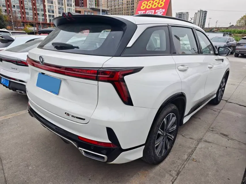2024 ChangAn CS75 Plus 1.5T 188HP L4 8AT,autocango,china used car exporter,china ev exporter,chinese used car exporter,chinese used ev exporter