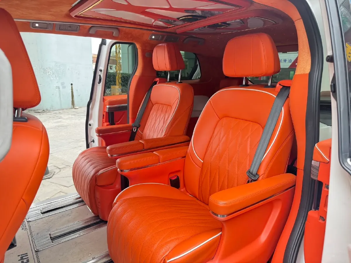 2021 GAC Trumpchi M8 2.0T 252HP L4 8AT,autocango,china used car exporter,china ev exporter,chinese used car exporter,chinese used ev exporter