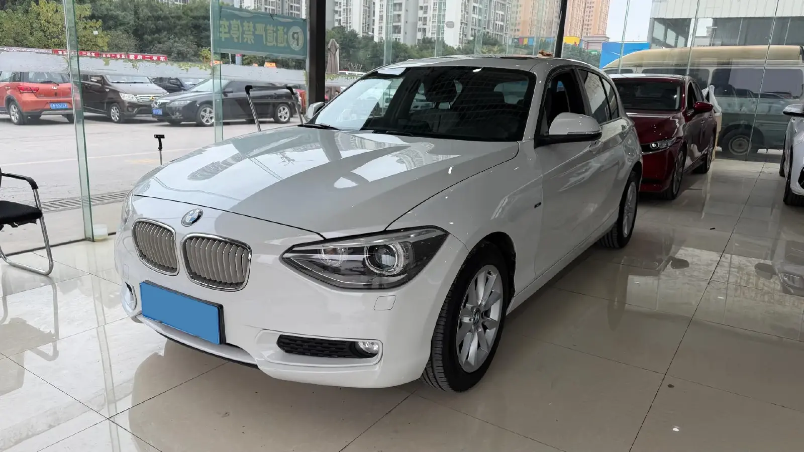 2013 BMW 1 Series 1.6T 136HP L4 8AT